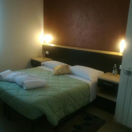 New Hotel Europa Crevalcore Eksteriør billede